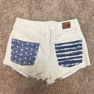 American Eagle Outfitters Women's Cream and Blue Jean Shorts
